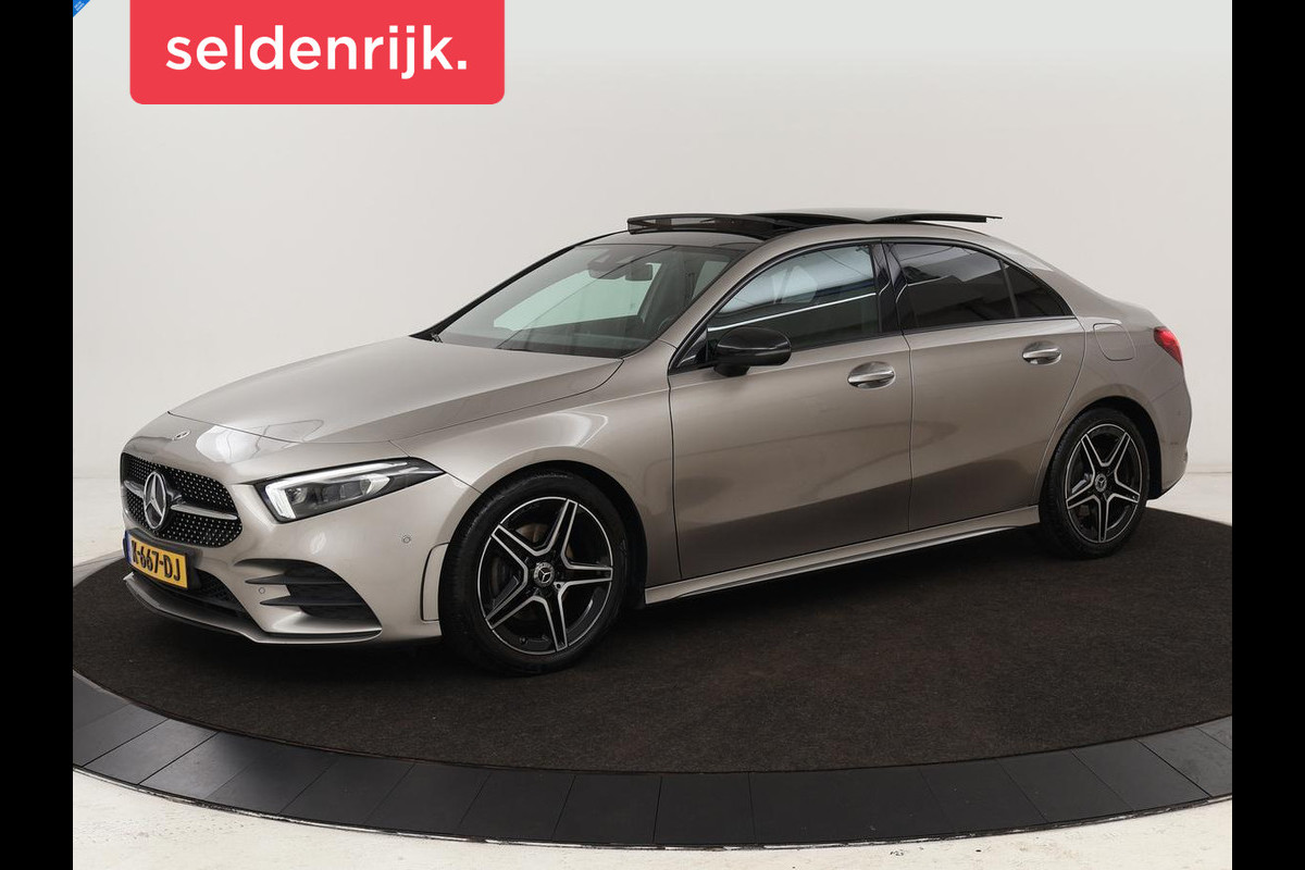 Mercedes-Benz A-Klasse 200 Business Solution AMG | Panoramadak | Stoelverwarming | Matrix LED | Carplay | Memory | Trekhaak | Leder/Alcantara | Widescreen | Navigatie Mercedes-Benz A-Klasse 200 Business Solution AMG | Panoramadak | Stoelverwarming | Matrix LED | Carplay | Memory | Trekhaak | Leder/Alcantara | Widescreen | Navigatie