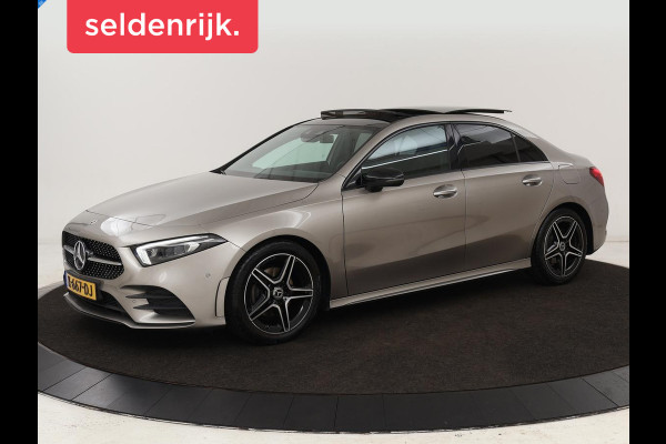 Mercedes-Benz A-Klasse 200 Business Solution AMG | Panoramadak | Stoelverwarming | Matrix LED | Carplay | Memory | Trekhaak | Leder/Alcantara | Widescreen | Navigatie
