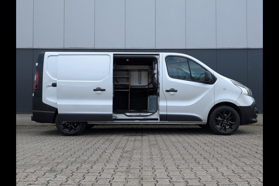 Renault Trafic DCi 120PK L2H1 CRUISE AIRCO EURO 6 2000KG TREKHAAK 3 ZITPLAATSEN