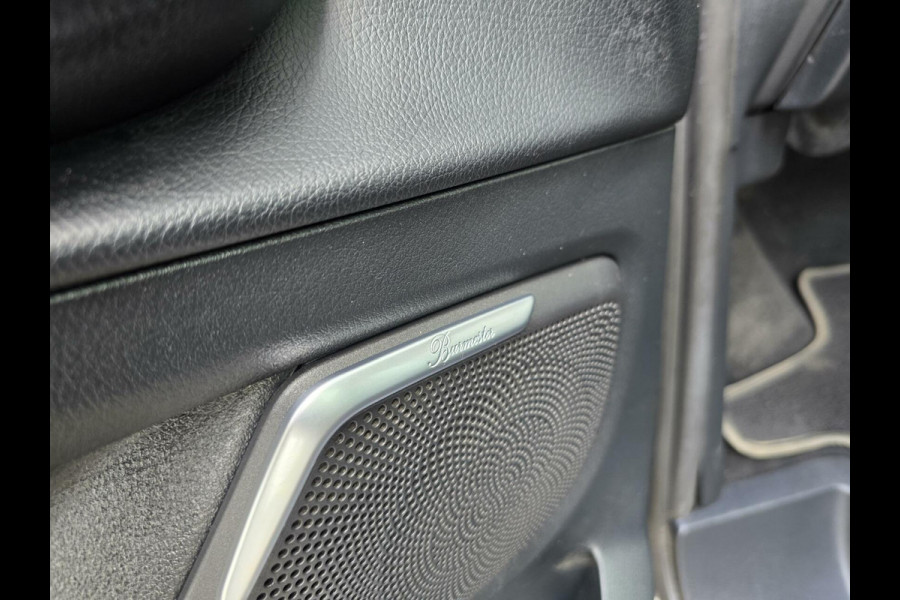 Mercedes-Benz V-Klasse 300d 4-MATIC Lang DC Avantg.|PANO|ELEC DEUR