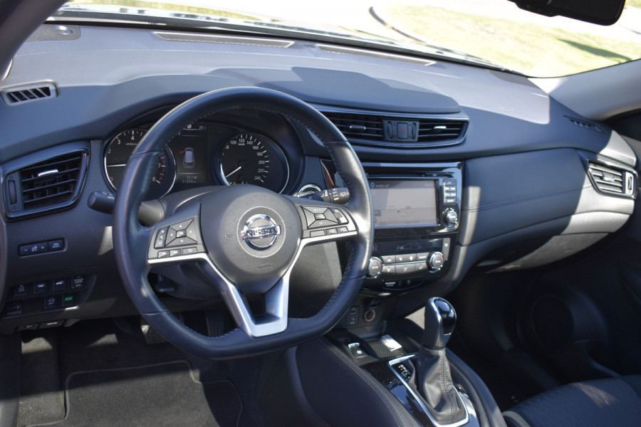 Nissan X-Trail 1.3 DIG-T N-Connecta Automaat / Keyless / Navigatie / Cruise / 18" LM  / Panoramadak / Trekhaak
