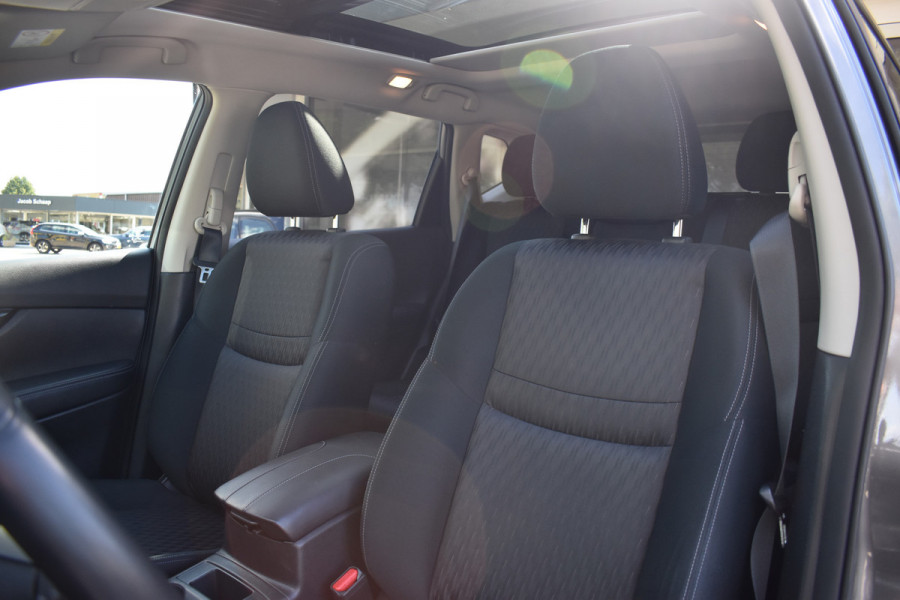 Nissan X-Trail 1.3 DIG-T N-Connecta Automaat / Keyless / Navigatie / Cruise / 18" LM  / Panoramadak / Trekhaak