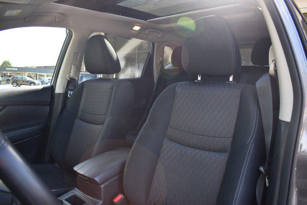 Nissan X-Trail 1.3 DIG-T N-Connecta Automaat / Keyless / Navigatie / Cruise / 18" LM  / Panoramadak / Trekhaak