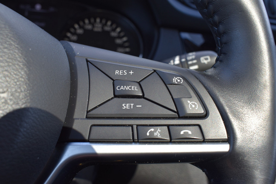 Nissan X-Trail 1.3 DIG-T N-Connecta Automaat / Keyless / Navigatie / Cruise / 18" LM  / Panoramadak / Trekhaak