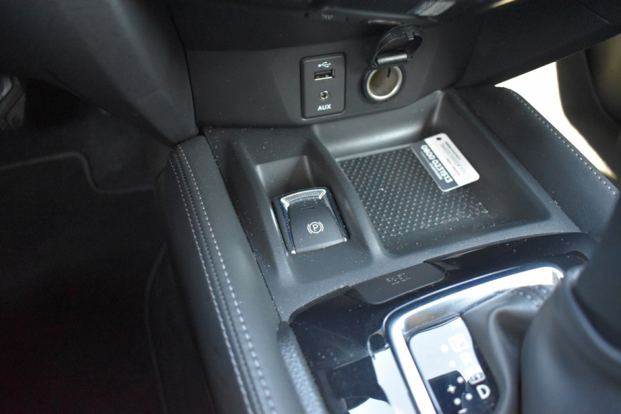 Nissan X-Trail 1.3 DIG-T N-Connecta Automaat / Keyless / Navigatie / Cruise / 18" LM  / Panoramadak / Trekhaak