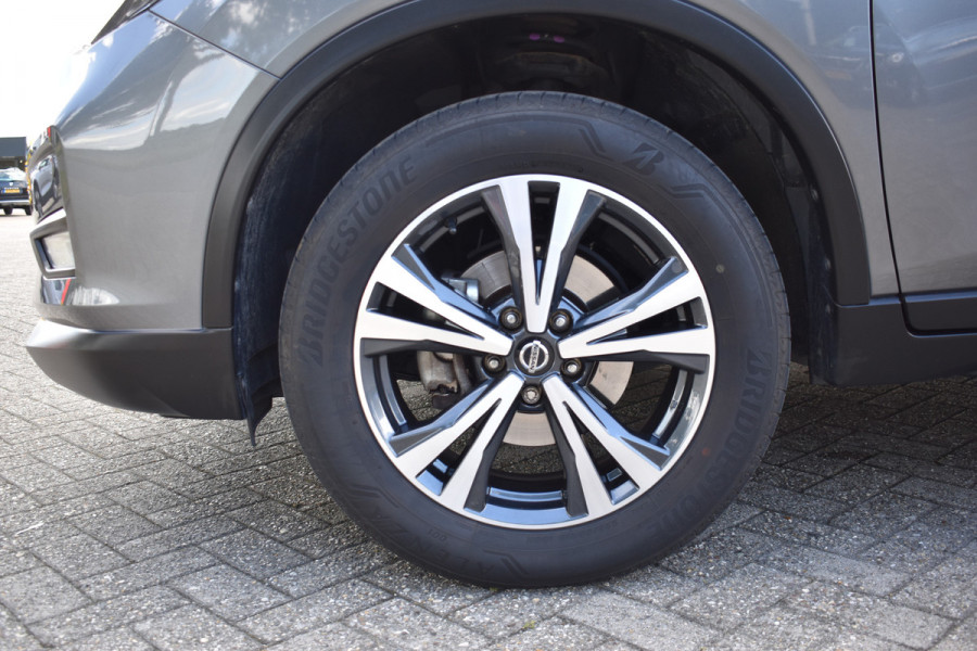 Nissan X-Trail 1.3 DIG-T N-Connecta Automaat / Keyless / Navigatie / Cruise / 18" LM  / Panoramadak / Trekhaak