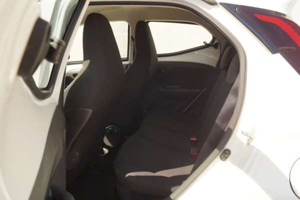 Toyota Aygo 1.0 VVT-i X-Fun -AIRCO-LED-