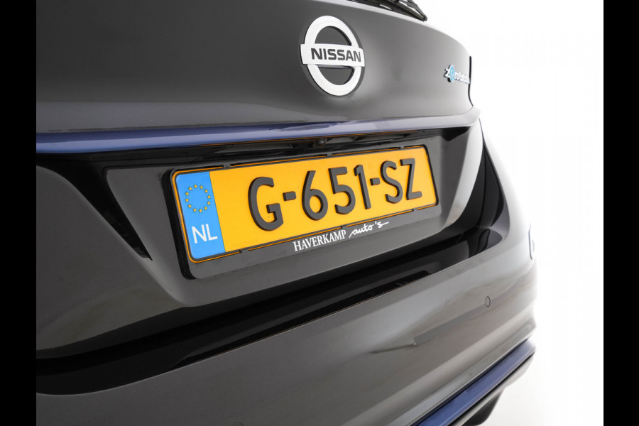 Nissan Leaf Tekna 40 kWh (INCL-BTW) Aut. *LEATHER-FABRIC | FULL-LED | BOSE-SURROUND | ADAPTIVE-CRUISE | TOP-VIEW | KEYLESS | NAVI-FULLMAP | BLINDSPOT | DAB+ | PDC | HEATED-COMFORT-SEATS | TOWBAR | DIGI-COCKPIT | 17"A