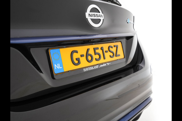 Nissan Leaf Tekna 40 kWh (INCL-BTW) Aut. *LEATHER-FABRIC | FULL-LED | BOSE-SURROUND | ADAPTIVE-CRUISE | TOP-VIEW | KEYLESS | NAVI-FULLMAP | BLINDSPOT | DAB+ | PDC | HEATED-COMFORT-SEATS | TOWBAR | DIGI-COCKPIT | 17"A