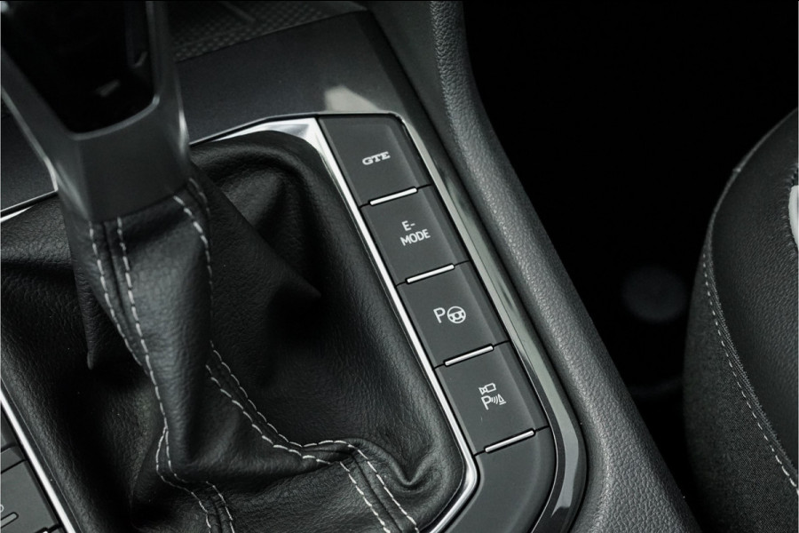 Volkswagen Tiguan 1.4 TSI eHybrid R-Line Pano Leder Black Style 360° Trekhaak