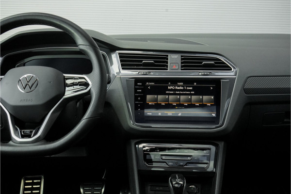 Volkswagen Tiguan 1.4 TSI eHybrid R-Line Pano Leder Black Style 360° Trekhaak