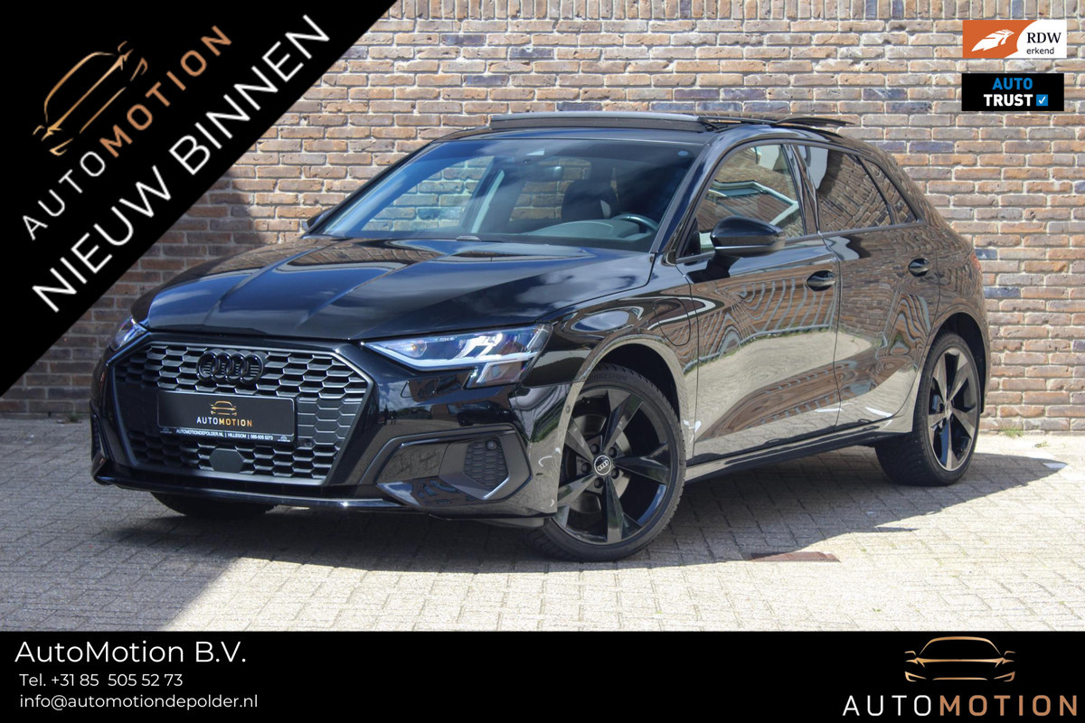Audi A3 Sportback 40 TFSI e Edition PANO| StoelVW | Keyless | Camera Audi A3 Sportback 40 TFSI e Edition PANO| StoelVW | Keyless | Camera