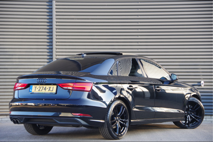 Audi A3 Limousine 40 TFSI 2.0 quattro Design AUT. LED, PANODAK, LEDER, CARPLAY, CRUISE, CLIMA, STOELVERWARMING