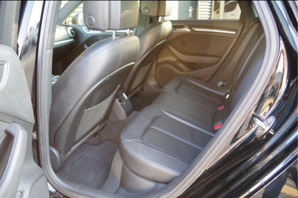 Audi A3 Limousine 40 TFSI 2.0 quattro Design AUT. LED, PANODAK, LEDER, CARPLAY, CRUISE, CLIMA, STOELVERWARMING