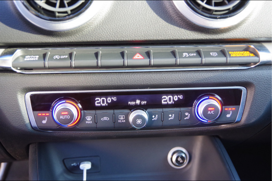 Audi A3 Limousine 40 TFSI 2.0 quattro Design AUT. LED, PANODAK, LEDER, CARPLAY, CRUISE, CLIMA, STOELVERWARMING