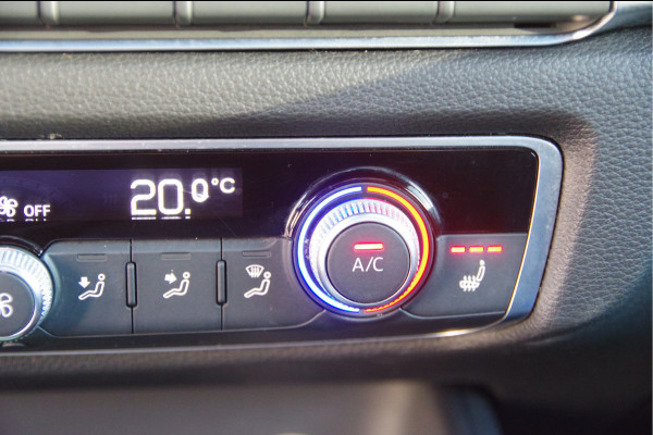 Audi A3 Limousine 40 TFSI 2.0 quattro Design AUT. LED, PANODAK, LEDER, CARPLAY, CRUISE, CLIMA, STOELVERWARMING