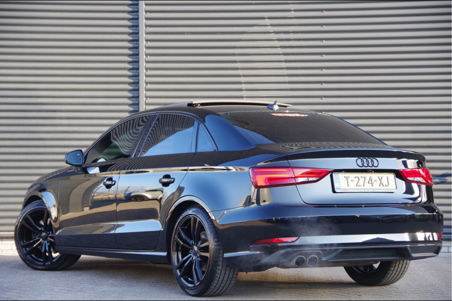 Audi A3 Limousine 40 TFSI 2.0 quattro Design AUT. LED, PANODAK, LEDER, CARPLAY, CRUISE, CLIMA, STOELVERWARMING