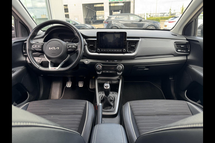 Kia Stonic 1.0 T-GDi MHEV GT-Line | 1e Eigenaar | Nederlandse Dealer onderhouden auto | Trekhaak | Apple Carplay