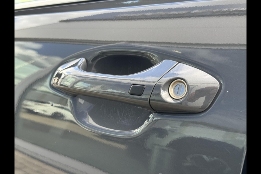 Kia Stonic 1.0 T-GDi MHEV GT-Line | 1e Eigenaar | Nederlandse Dealer onderhouden auto | Trekhaak | Apple Carplay