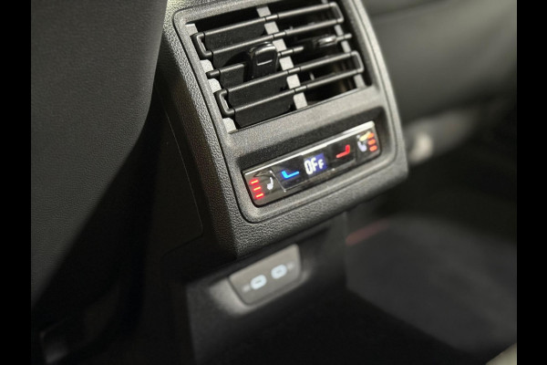 Volkswagen Golf 2.0 TSI GTI | Standkachel | stoelventilatie | Pano | Camera | keyless | memory | Harman/kardon | HUD