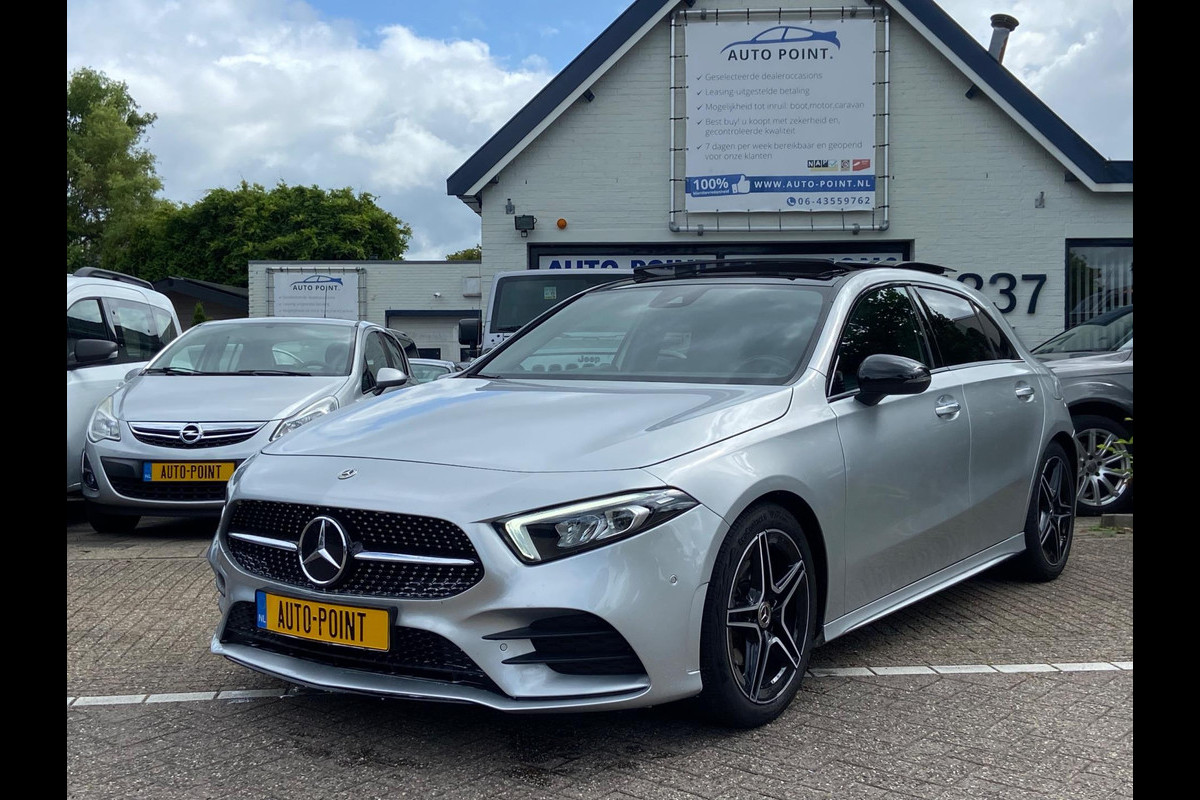 Mercedes-Benz A-Klasse 180 AMG-NIGHT PAKKET/PANO/SFEER/WIDESCREEN/58900KM!