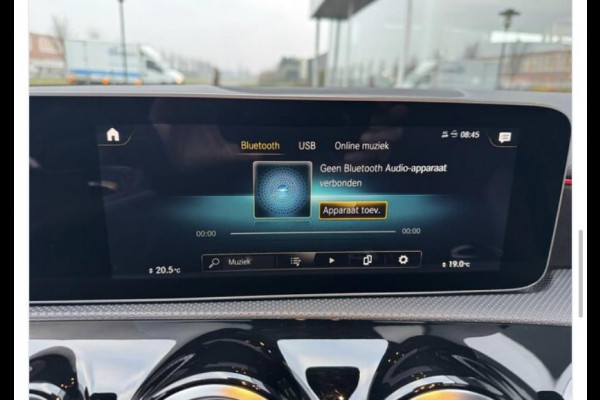 Mercedes-Benz A-Klasse 180 AMG-NIGHT PAKKET/PANO/SFEER/WIDESCREEN/58900KM!