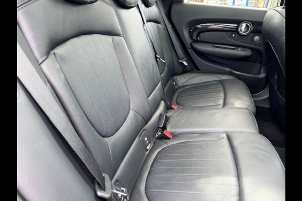 MINI Clubman 2.0 Cooper S Chili Serious Business Automaat Airco/ECC,Navigatie,Leder,Panoramadak