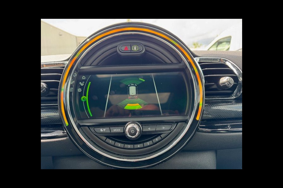 MINI Clubman 2.0 Cooper S Chili Serious Business Automaat Airco/ECC,Navigatie,Leder,Panoramadak