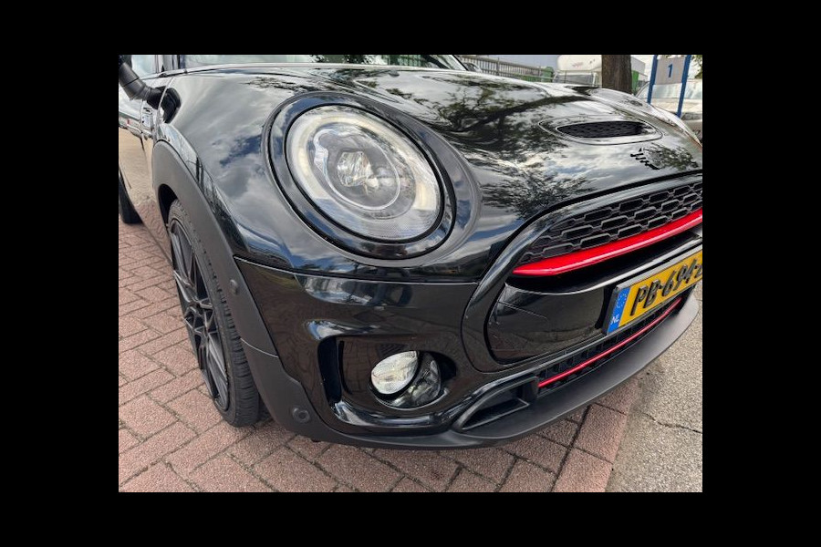 MINI Clubman 2.0 Cooper S Chili Serious Business Automaat Airco/ECC,Navigatie,Leder,Panoramadak
