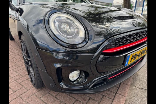 MINI Clubman 2.0 Cooper S Chili Serious Business Automaat Airco/ECC,Navigatie,Leder,Panoramadak