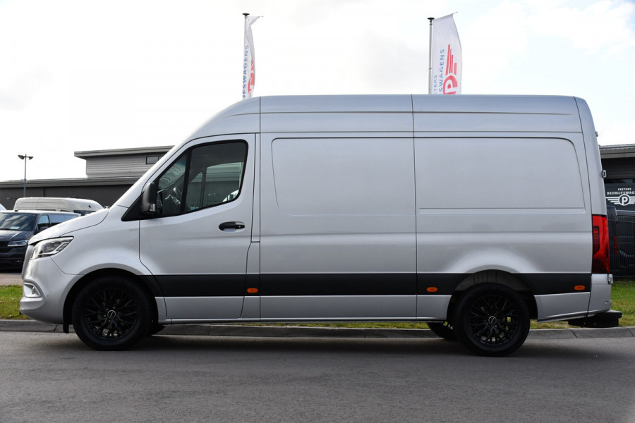 Mercedes-Benz Sprinter 319 3.0 CDI L2H2 PB Edition Camera, Cruise, Carplay, 3500kg Trekhaak, 10,5'' Mbux, LED, Stoelverwarming, 360 Sensoren, Uniek!