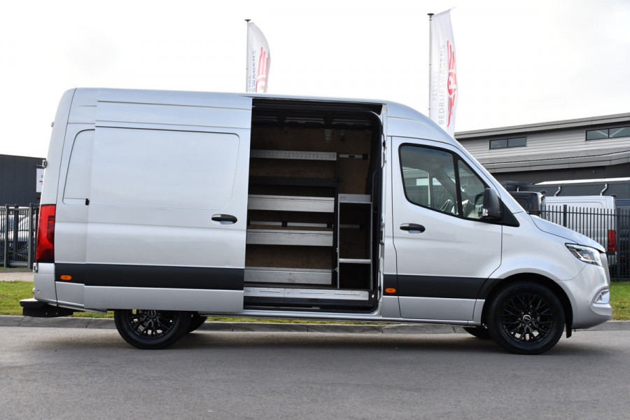Mercedes-Benz Sprinter 319 3.0 CDI L2H2 PB Edition Camera, Cruise, Carplay, 3500kg Trekhaak, 10,5'' Mbux, LED, Stoelverwarming, 360 Sensoren, Uniek!