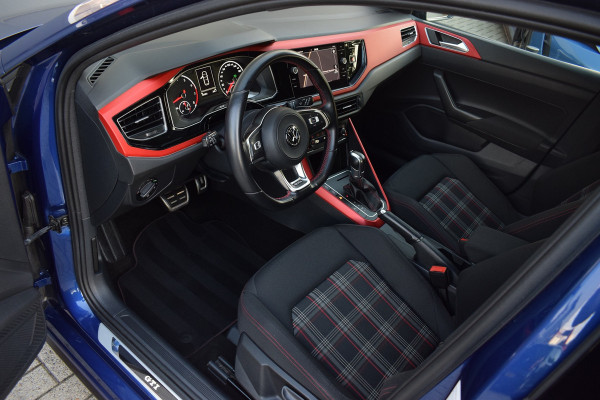 Volkswagen Polo GTI 2.0 TSI 200pk DSG | Pano | Camera | Beats