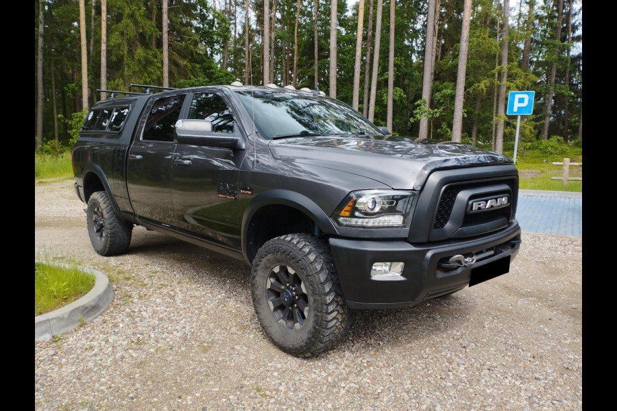 Dodge Ram 2500 Power Wagon 6,4 V8 4x4 Crew Cab LPG onderbouw