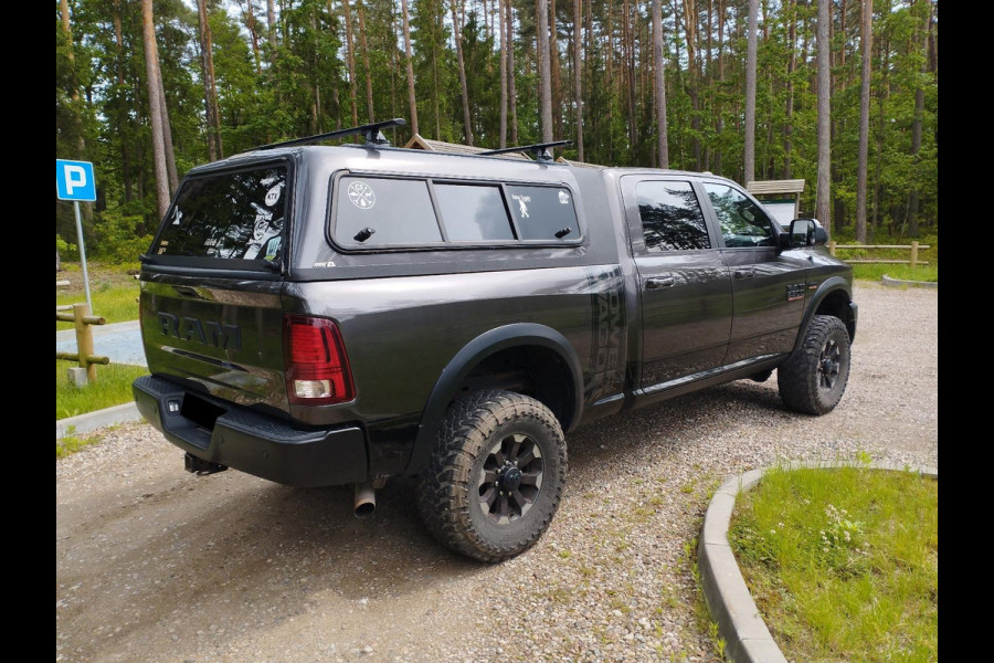 Dodge Ram 2500 Power Wagon 6,4 V8 4x4 Crew Cab LPG onderbouw