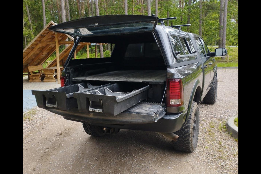 Dodge Ram 2500 Power Wagon 6,4 V8 4x4 Crew Cab LPG onderbouw