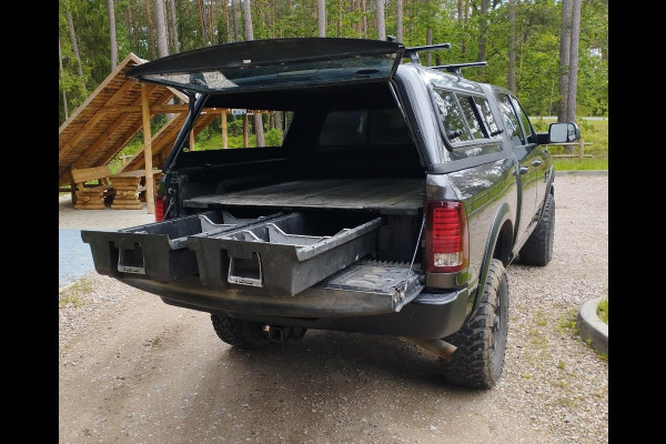 Dodge Ram 2500 Power Wagon 6,4 V8 4x4 Crew Cab LPG onderbouw