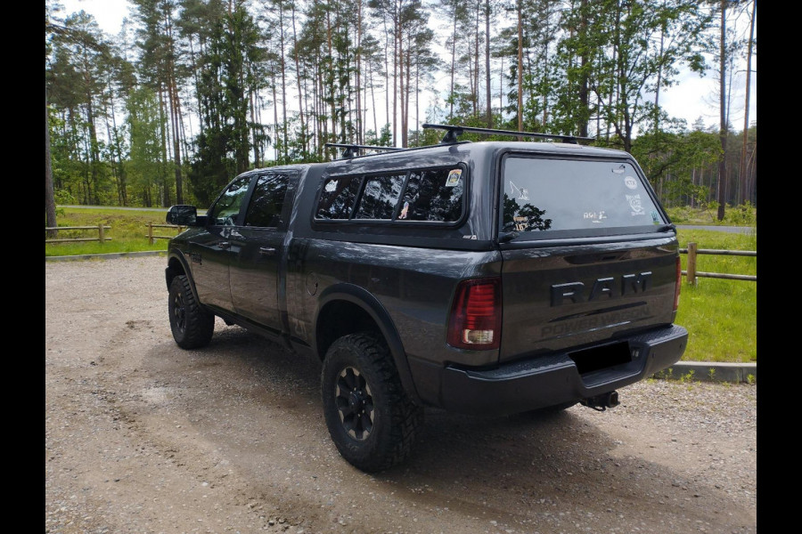 Dodge Ram 2500 Power Wagon 6,4 V8 4x4 Crew Cab LPG onderbouw