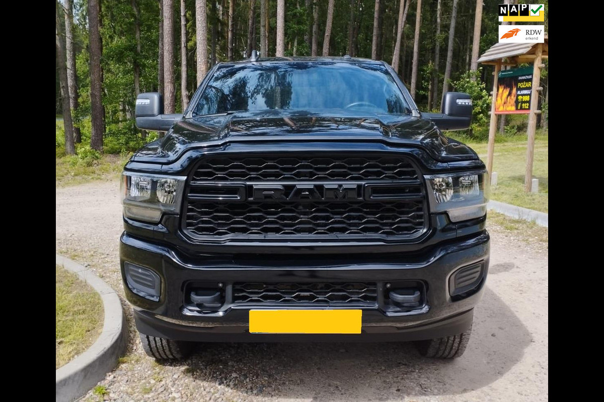 Dodge Ram 2500 Heavy Duty 6,4 V8 4x4 Crew Cab LPG onderbouw Dodge Ram 2500 Heavy Duty 6,4 V8 4x4 Crew Cab LPG onderbouw