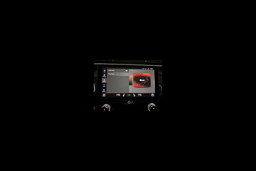 Lynk & Co RS Shadow Edition 01 Trekhaak Pano 360° Navi Adapt cruise 262PK Elekr. Achterklep