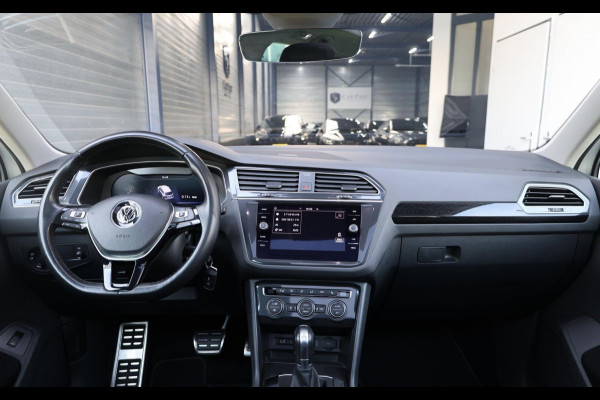 Volkswagen Tiguan 2.0 TSI 4Motion 220PK R-LINE LED/VIRTUAL/PANO/LEER+S.VERWARMING+MEMORY/20" LMV/CAM/LINE/ACC/ECC/12 MND GARANTIE!
