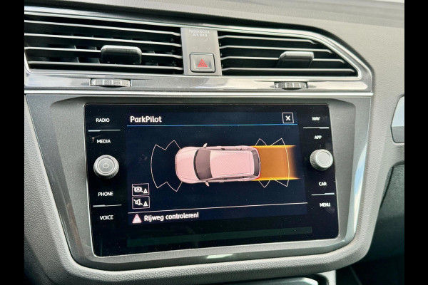 Volkswagen Tiguan 2.0 TSI 4Motion 220PK R-LINE LED/VIRTUAL/PANO/LEER+S.VERWARMING+MEMORY/20" LMV/CAM/LINE/ACC/ECC/12 MND GARANTIE!