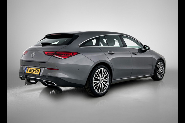 Mercedes-Benz CLA-Klasse Shooting Brake 200 Business Luxury | Lichtmetalen velgen | MBUX wide screen | Navigatie | Parkings support met camera achter | Inclusief 24 maanden Mercedes-Benz Certified garantie voor Europa.