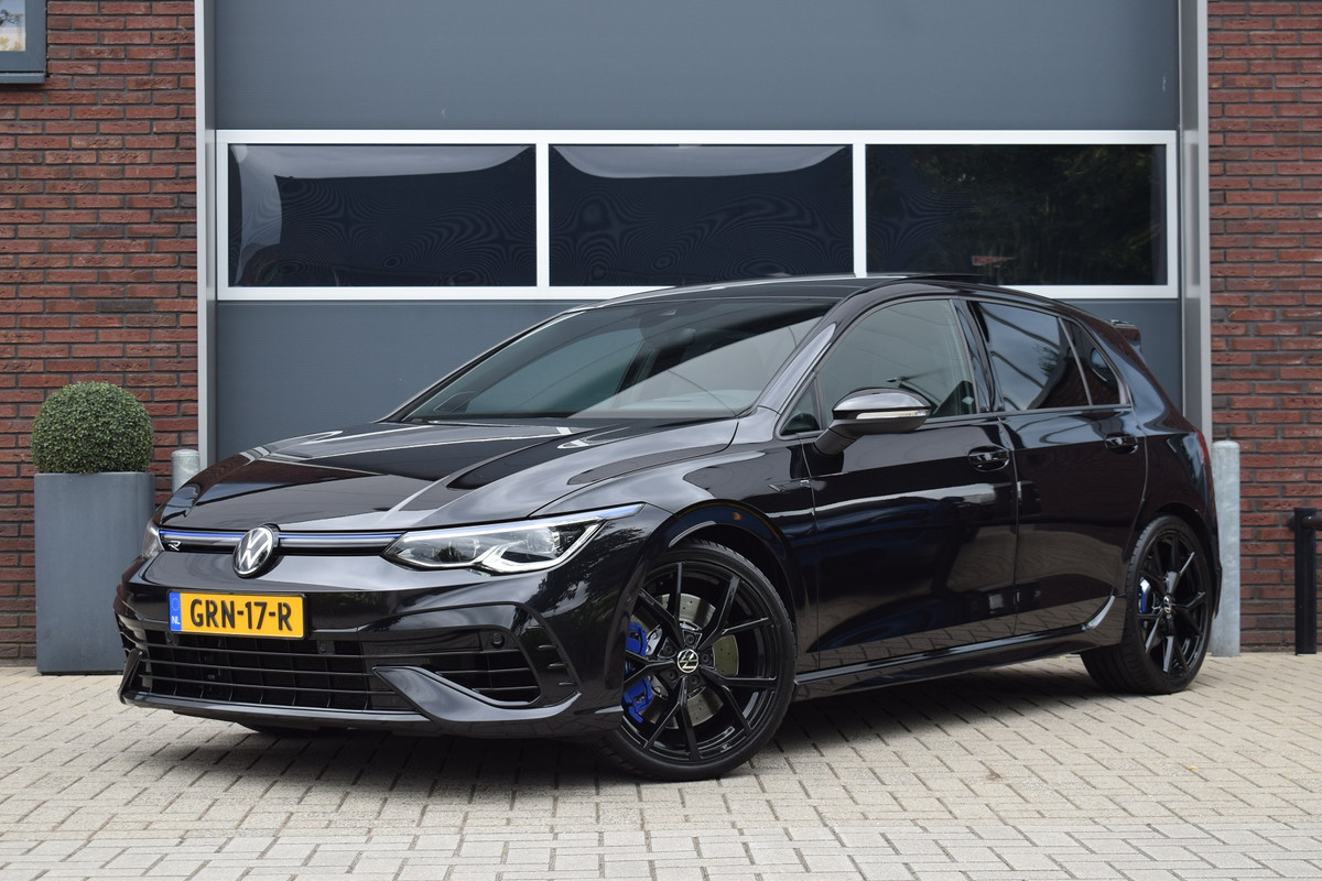 Volkswagen Golf R Performance 2.0 TSI 320pk 4-Motion | Pano | HUD | Nurburgring Volkswagen Golf R Performance 2.0 TSI 320pk 4-Motion | Pano | HUD | Nurburgring