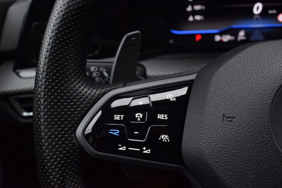 Volkswagen Golf R Performance 2.0 TSI 320pk 4-Motion | Pano | HUD | Nurburgring