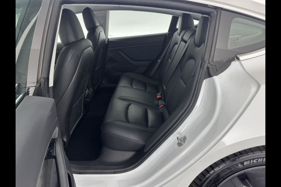 Tesla Model 3 Long Range AWD 75 kWh [ 3-Fase ] Aut. *PANO | AUTO-PILOT | LUXURY-LEATHER | KEYLESS | FULL-LED | MEMORY-PACK | SURROUND-VIEW | DAB | CARPLAY | DIGI-COCKPIT | LANE-ASSIST | COMFORT-SEATS | 18"ALU*