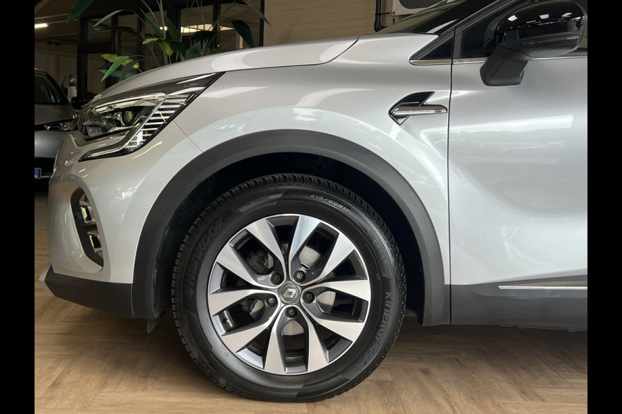 Renault Captur 1.3 TCe 130 Intens | Groot Navi | Bose | Stoelverwarming | Camera | Led | PDC | 17" | Volledig onderhouden!