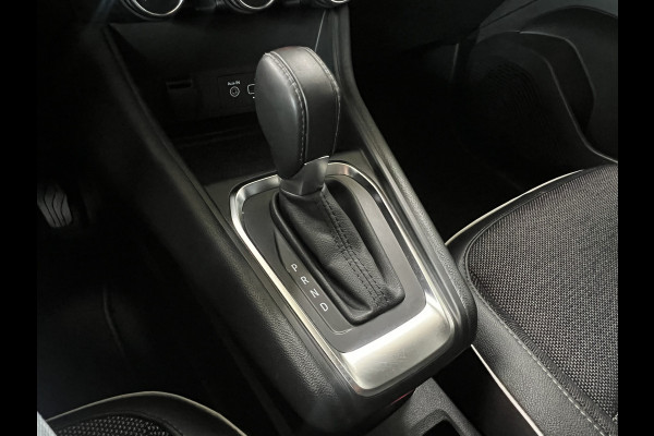 Renault Captur 1.3 TCe 130 Intens | Groot Navi | Bose | Stoelverwarming | Camera | Led | PDC | 17" | Volledig onderhouden!