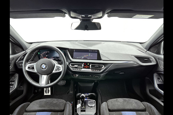 BMW 1-serie 118i High Executive M-Sport Plus (Dealer onderhoud, Navi Pro, Camera, PDC V+A, StoelV, Digitale dash, Etc)