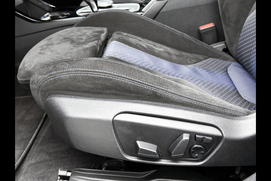 BMW 1-serie 118i High Executive M-Sport Plus (Dealer onderhoud, Navi Pro, Camera, PDC V+A, StoelV, Digitale dash, Etc)